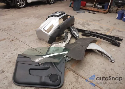 2018 Nissan Rogue S z USA, uszkodzony, nr VIN 5N1AT2MV7JC785707